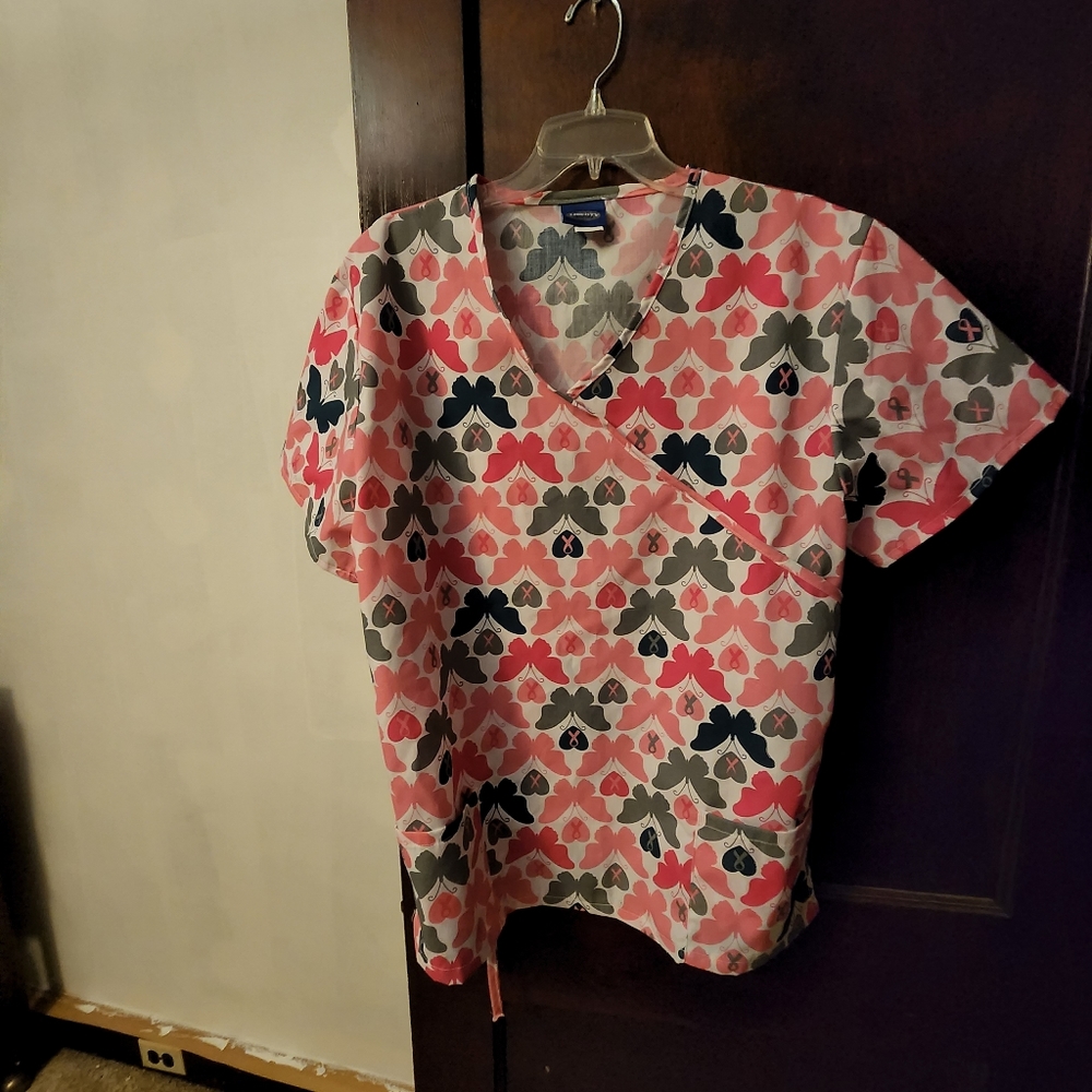 Scrub top
